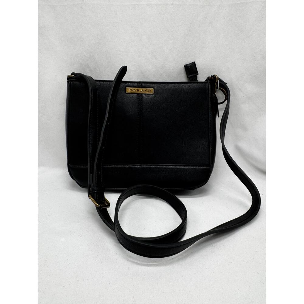Frye & Co Classic Crossbody Leather w/Keychain NWOT Travel Purse